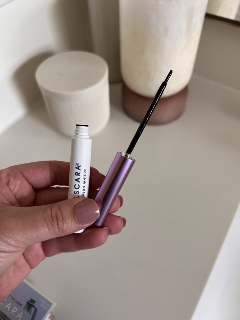 KISS Falscara Overnighter Lash Sealer Review